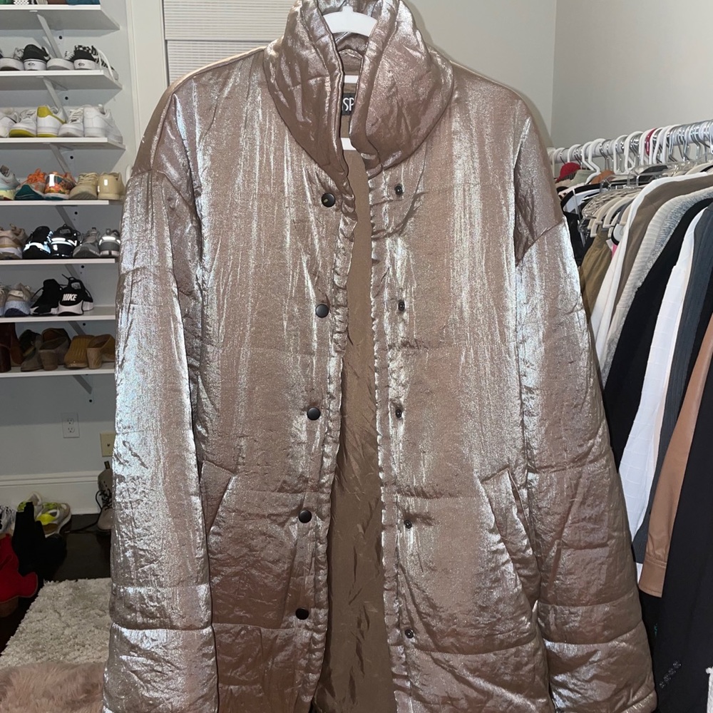 Vintage metallic puffer jacket